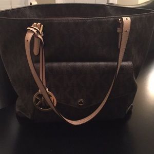 Michael Kors Logo Tote